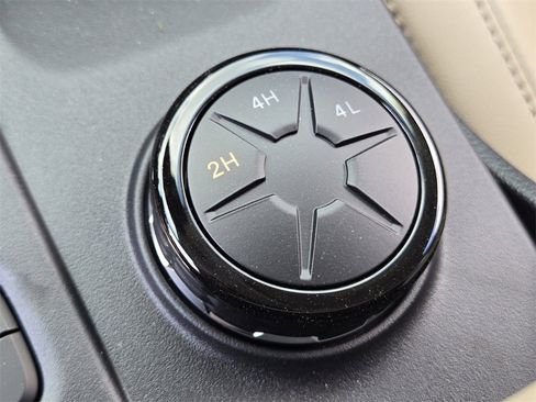 New 2025 Ford Ranger Lariat image 19