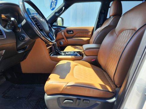 Used 2024 INFINITI QX80 Sensory AWD/4WD image 18