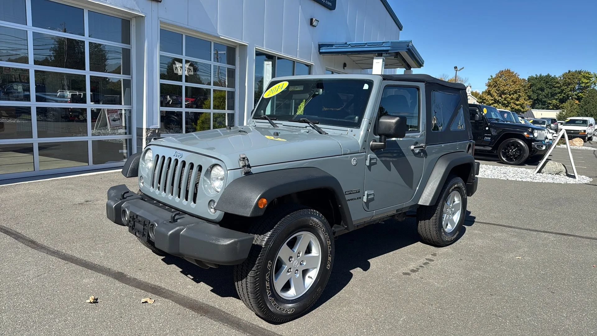 Used 2014 Jeep Wrangler Sport w/ Quick Order Package 24S AWD/4WD image 8