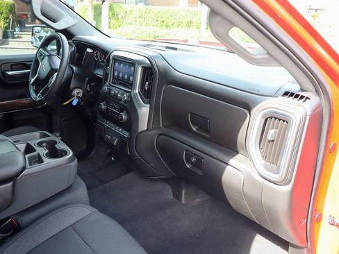 Used 2020 Chevrolet Silverado 1500 LT w/ Trailering Package image 35