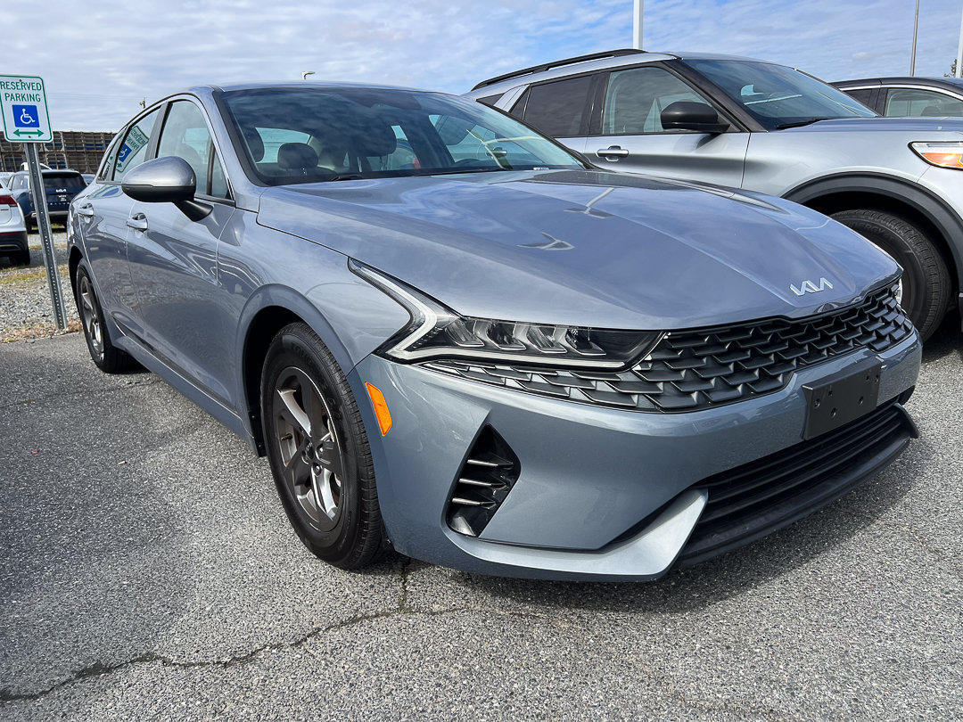 Used 2023 Kia K5 LXS FWD image 9