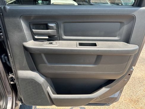 Used 2025 RAM 2500 Tradesman AWD/4WD image 38