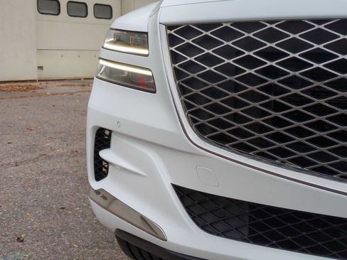 Used 2022 Genesis GV80 3.5T w/ Advanced Package 06 image 11