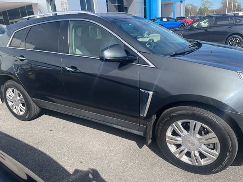 Used 2016 Cadillac SRX Luxury w/ Driver Awareness Package image 5