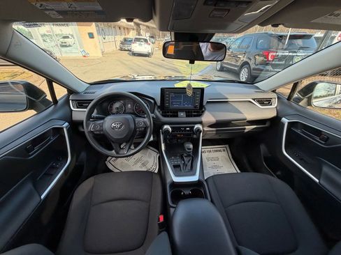 Used 2019 Toyota RAV4 LE w/ All Weather Liner Package image 22
