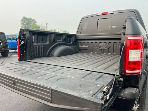 Used 2020 Ford F150 XLT w/ Equipment Group 302A Luxury AWD/4WD image 15