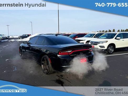 Used 2018 Dodge Charger R/T image 5