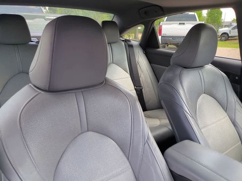 Used 2020 Toyota Avalon Limited w/ Advanced Safety Package FWD image 7
