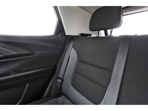 Used 2025 Chevrolet TrailBlazer LT FWD image 14