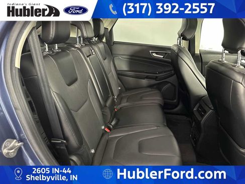 Used 2018 Ford Edge Titanium w/ Equipment Group 301A AWD/4WD image 22