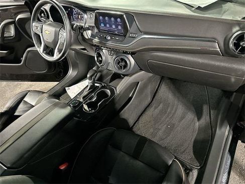 Used 2022 Chevrolet Blazer Premier image 32