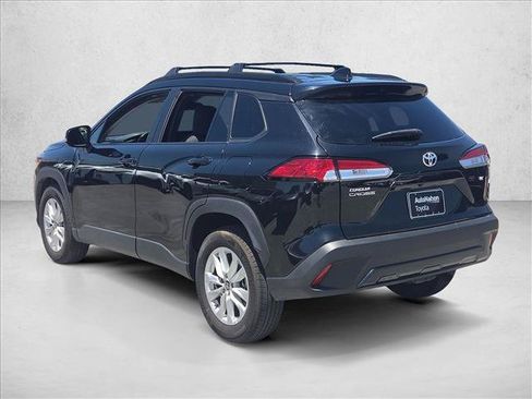Certified 2024 Toyota Corolla Cross LE FWD image 7