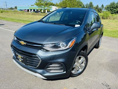 Used 2022 Chevrolet Trax LT w/ LT Convenience Package