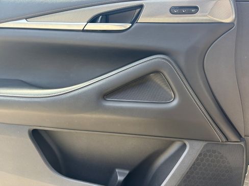 Used 2023 INFINITI QX60 Luxe image 9