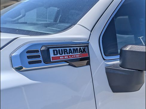 New 2026 GMC Sierra 3500 Denali w/ Denali Reserve Package AWD/4WD image 11