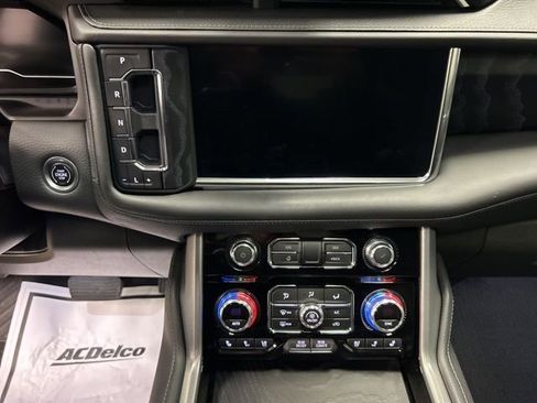 Used 2022 GMC Yukon Denali w/ Max Trailering Package image 21
