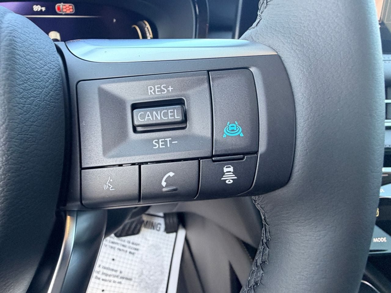 New 2027 INFINITI QX60 Luxe FWD image 21