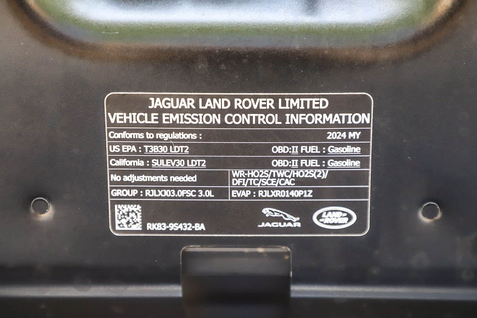 Used 2024 Land Rover Range Rover Velar Dynamic SE AWD/4WD image 26