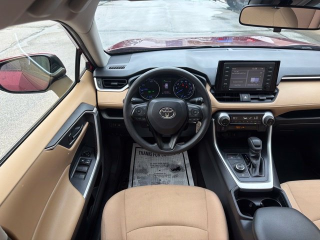 Used 2020 Toyota RAV4 LE w/ All Weather Liner Package AWD/4WD image 19