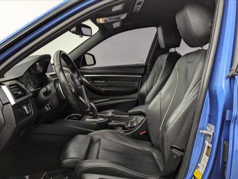 Used 2016 BMW 328i xDrive Sedan w/ M Sport Package image 13