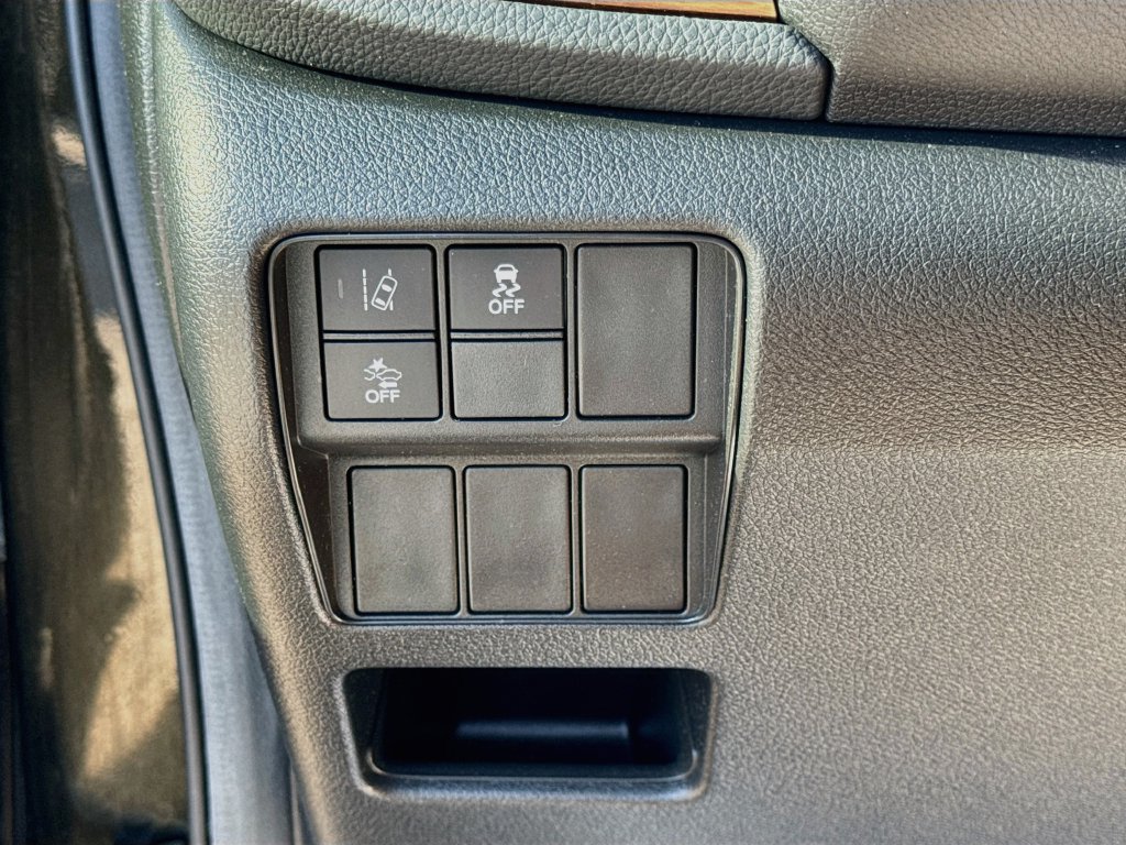 Used 2018 Honda CR-V EX image 10