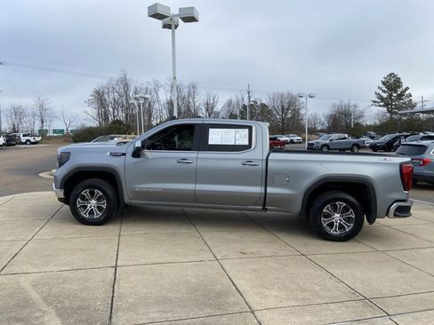 Used 2024 GMC Sierra 1500 SLE w/ Preferred Package image 6
