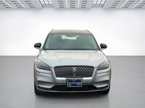 Certified 2022 Lincoln Corsair Reserve w/ Equipment Group 201A image 8