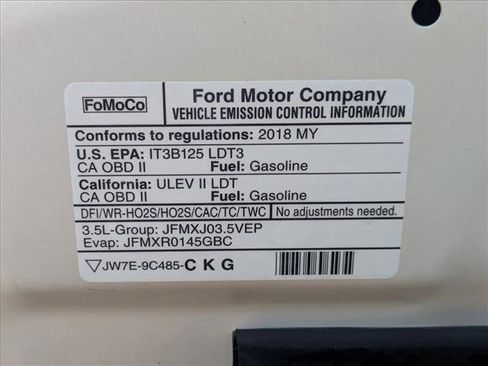 Used 2018 Ford Explorer Sport image 26