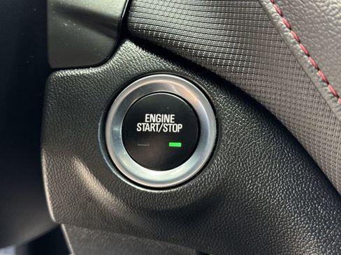 Used 2022 Chevrolet Equinox RS AWD/4WD image 16