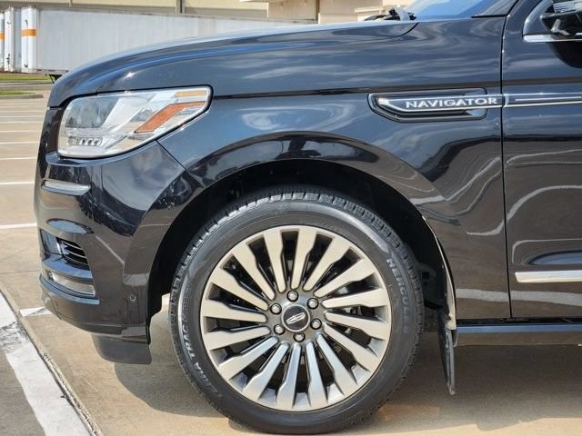 Used 2020 Lincoln Navigator Reserve w/ Equipment Group 208A Reserve RWD image 9