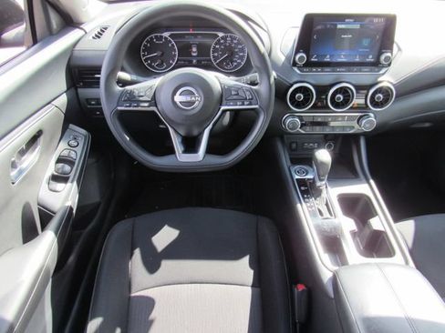Certified 2024 Nissan Sentra SV FWD image 17