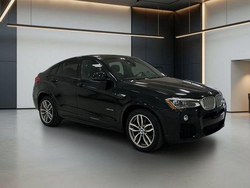 Used 2017 BMW X4 xDrive28i AWD/4WD image 8