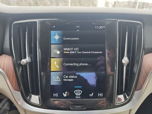 Used 2021 Volvo S60 T6 Momentum image 16