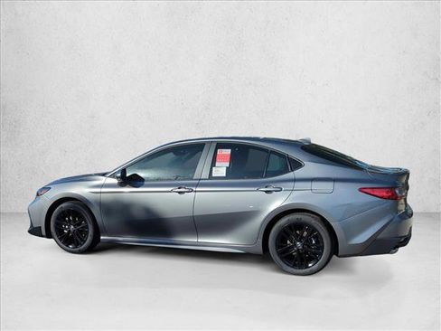 New 2026 Toyota Camry SE image 8