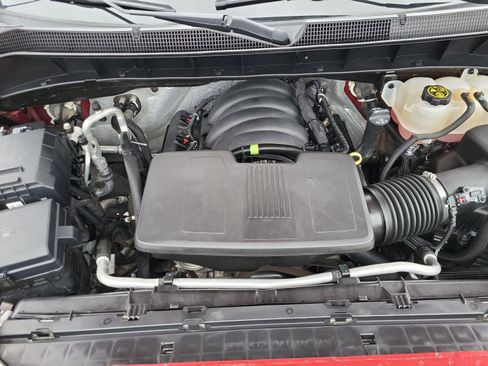 Used 2020 Chevrolet Silverado 1500 Custom w/ Custom Value Package image 29