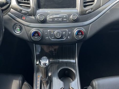 Used 2019 Chevrolet Impala LT image 33