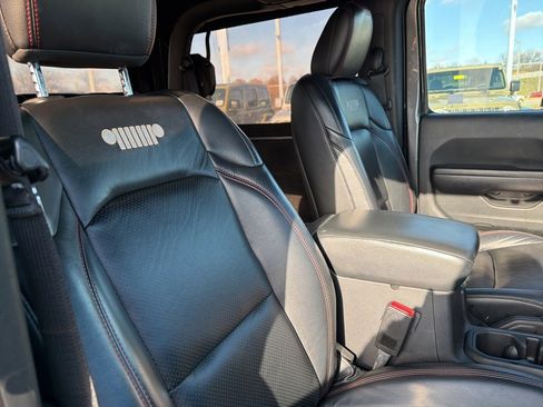 Used 2021 Jeep Wrangler Rubicon image 41