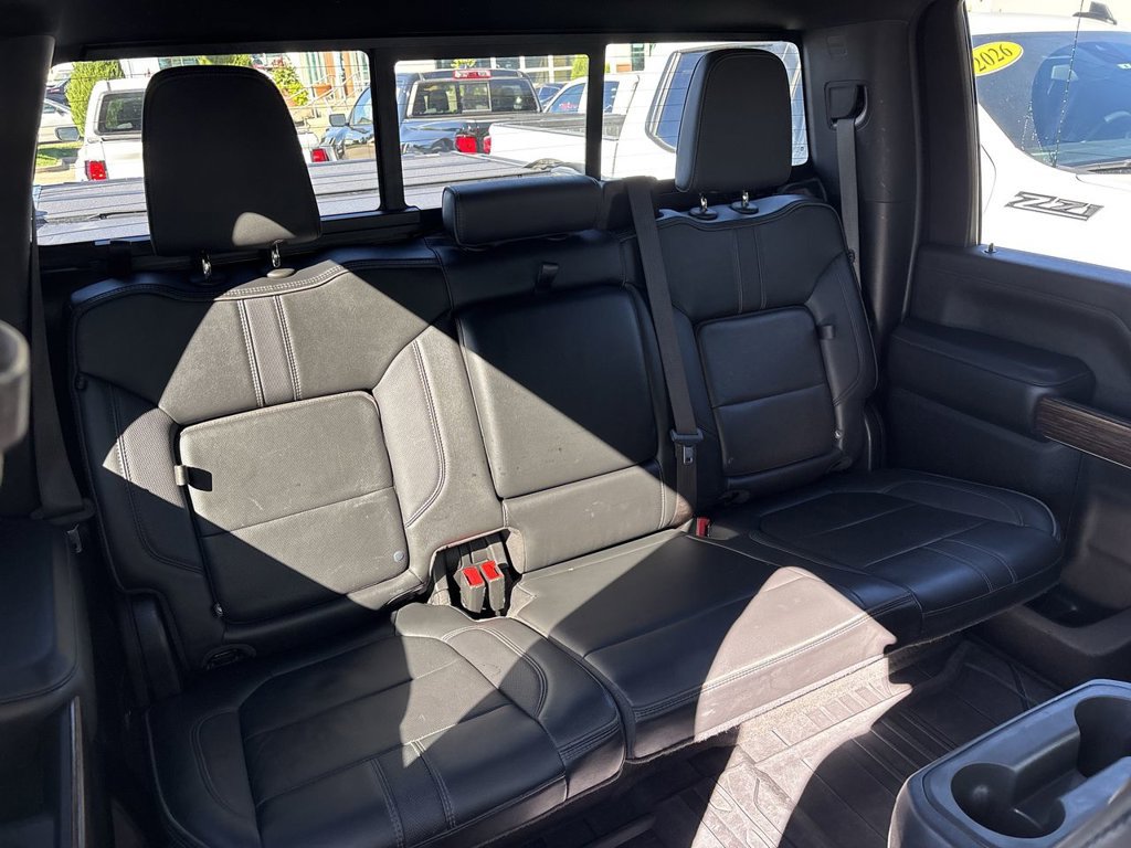 Used 2023 Chevrolet Silverado 3500 High Country AWD/4WD image 31