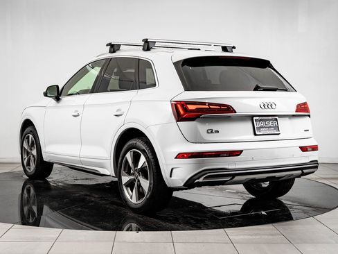 Used 2023 Audi Q5 2.0T Premium w/ Convenience Package image 10