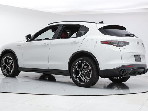 New 2026 Alfa Romeo Stelvio Sprint w/ Convenience Package AWD/4WD image 3