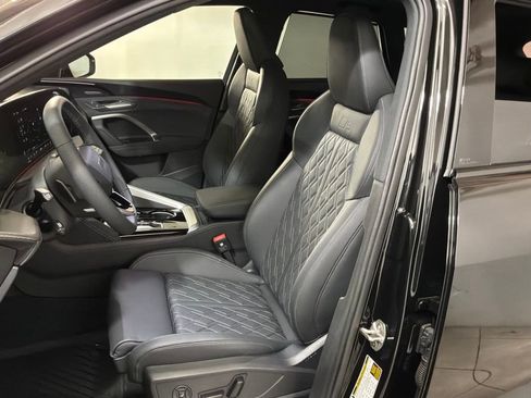 New 2025 Audi SQ5 Premium Plus image 6