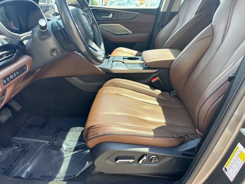 Used 2023 Acura MDX w/ Advance Package AWD/4WD image 9
