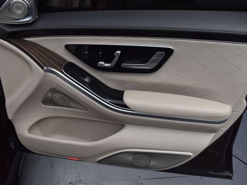 Used 2021 Mercedes-Benz S 580 4MATIC Sedan image 18