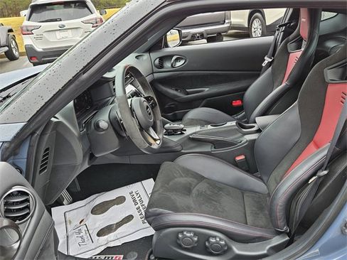 Used 2024 Nissan Z NISMO w/ Floor Mat Package image 5