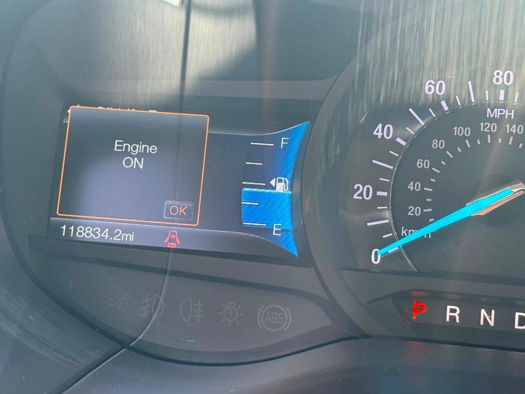 Used 2017 Ford Edge Titanium w/ Technology Package FWD image 15