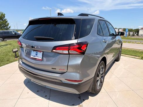Used 2023 Chevrolet Equinox RS w/ RS Leather Package AWD/4WD image 9