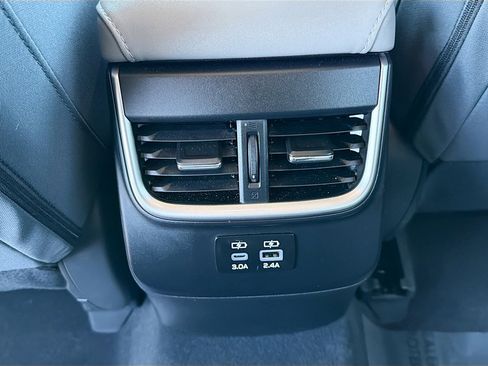 Used 2025 Subaru Outback Premium w/ Popular Package #1A image 20