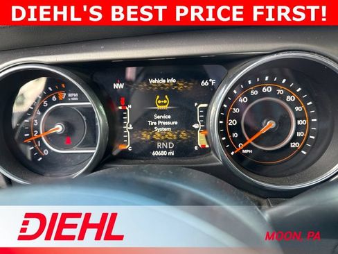 Used 2018 Jeep Wrangler Unlimited Sport S AWD/4WD image 5