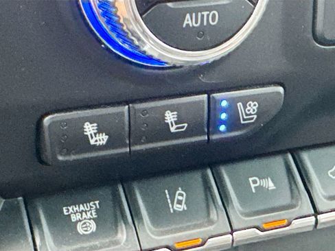 Used 2022 GMC Sierra 2500 Denali image 21