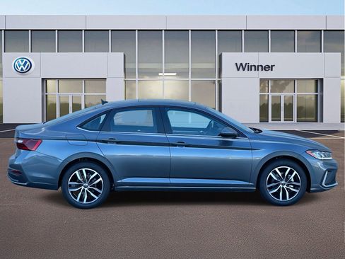 New 2026 Volkswagen Jetta SE image 6